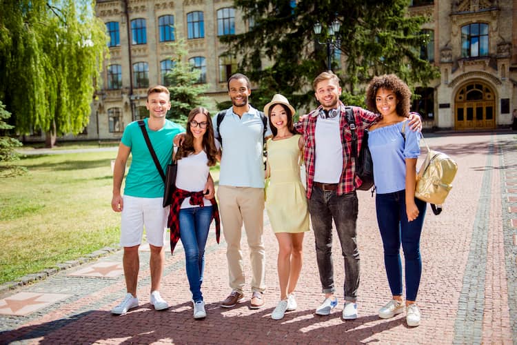 Friends on college campus