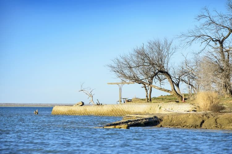 Lake at Cedar Hill State Park