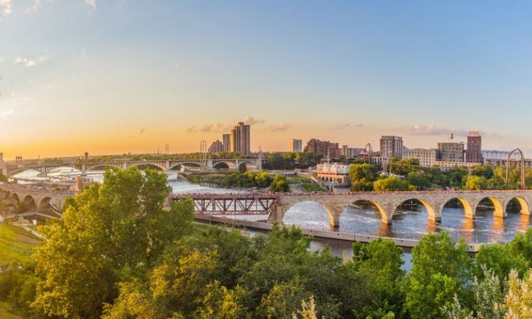 Minneapolis and the Mississippi River