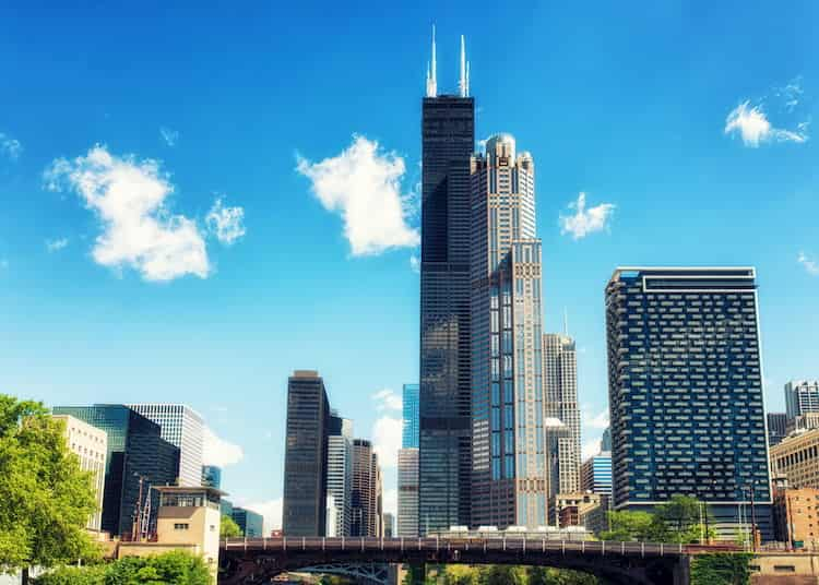 A look at Willis Tower from the street in Chicago