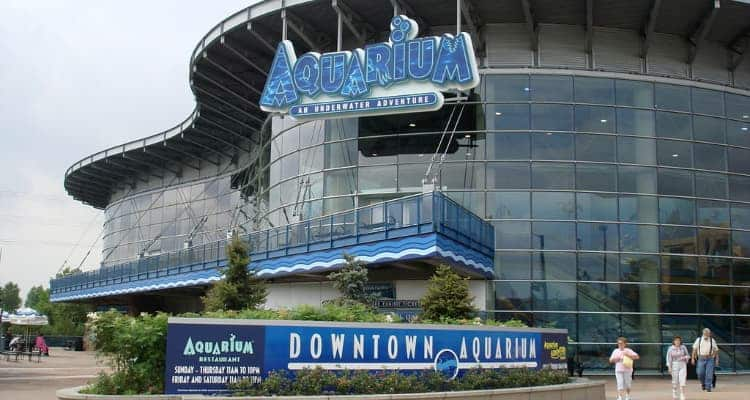 Exterior of Denver Downtown Aquarium