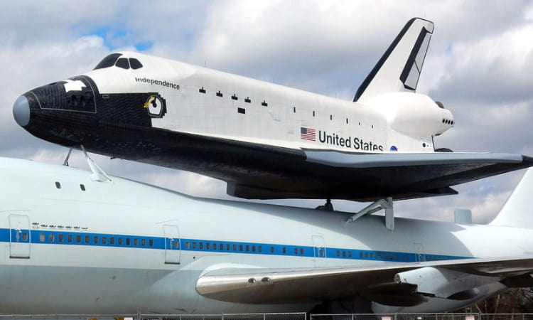 Independence shuttle at Space Center Houston