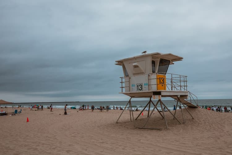 Mission Beach life guard tower and shoreline