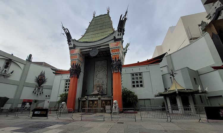 exterior of the TCL Chinese Theatre in Los Angeles