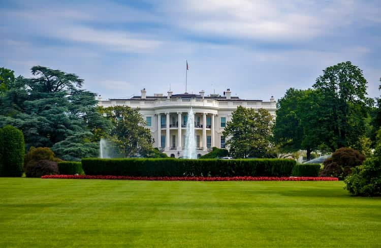 View of the White House and lawn