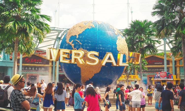 guests around the universal studios hollywood globe