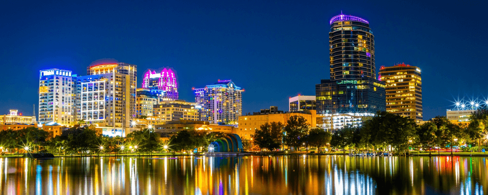 an outline of orlando at night